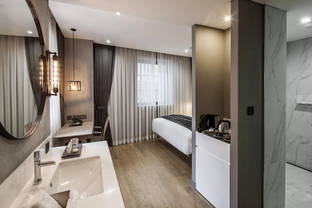 Hotel28 Myeongdong 3*